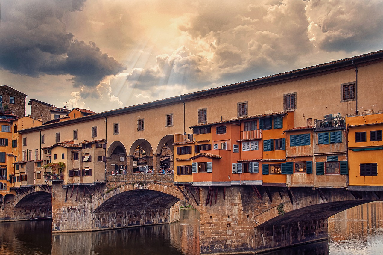 italy, florence, ponte vecchio-4981484.jpg